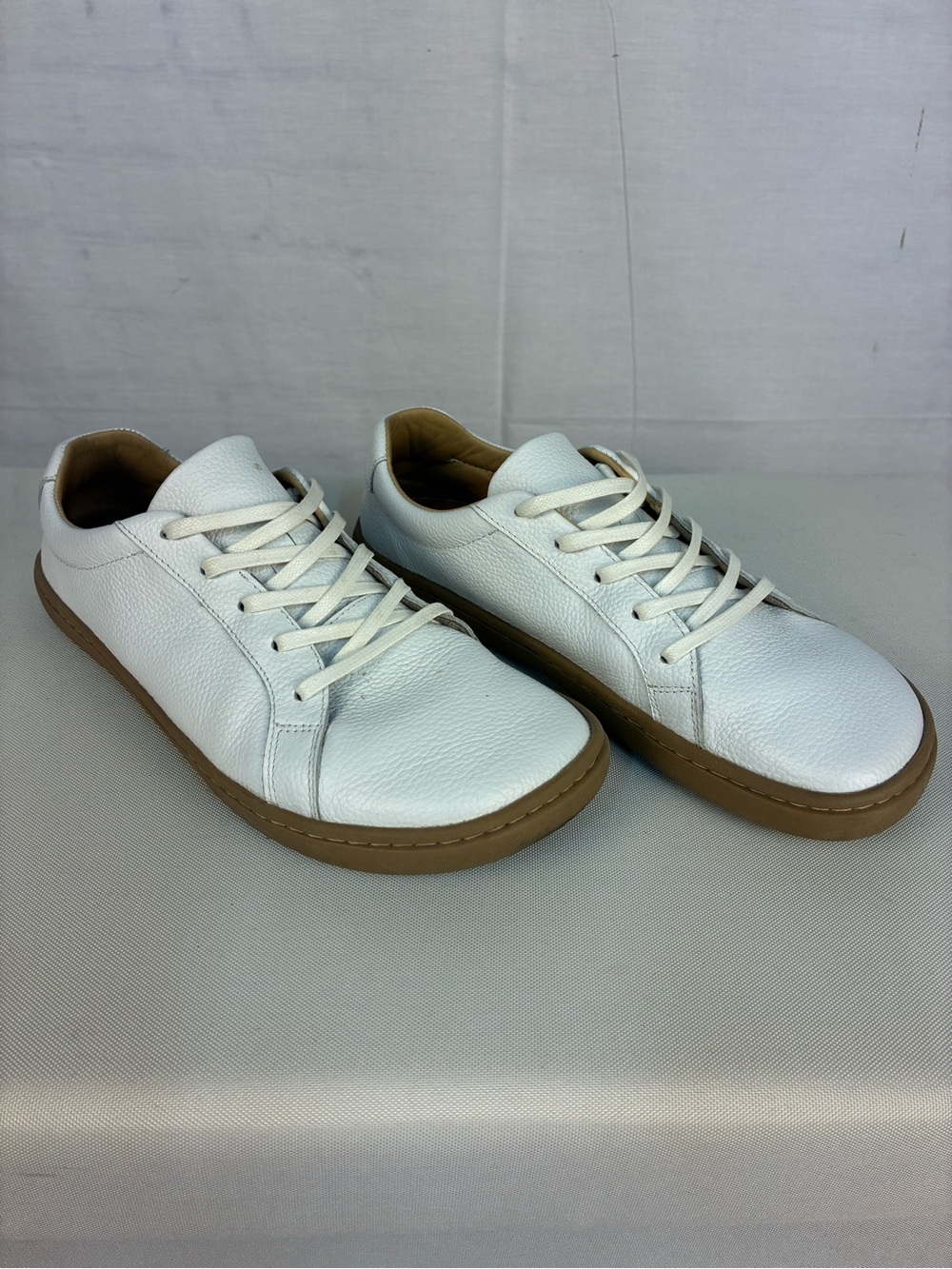 Origo Shoes Everyday Sneakers in White /Amber 9.5